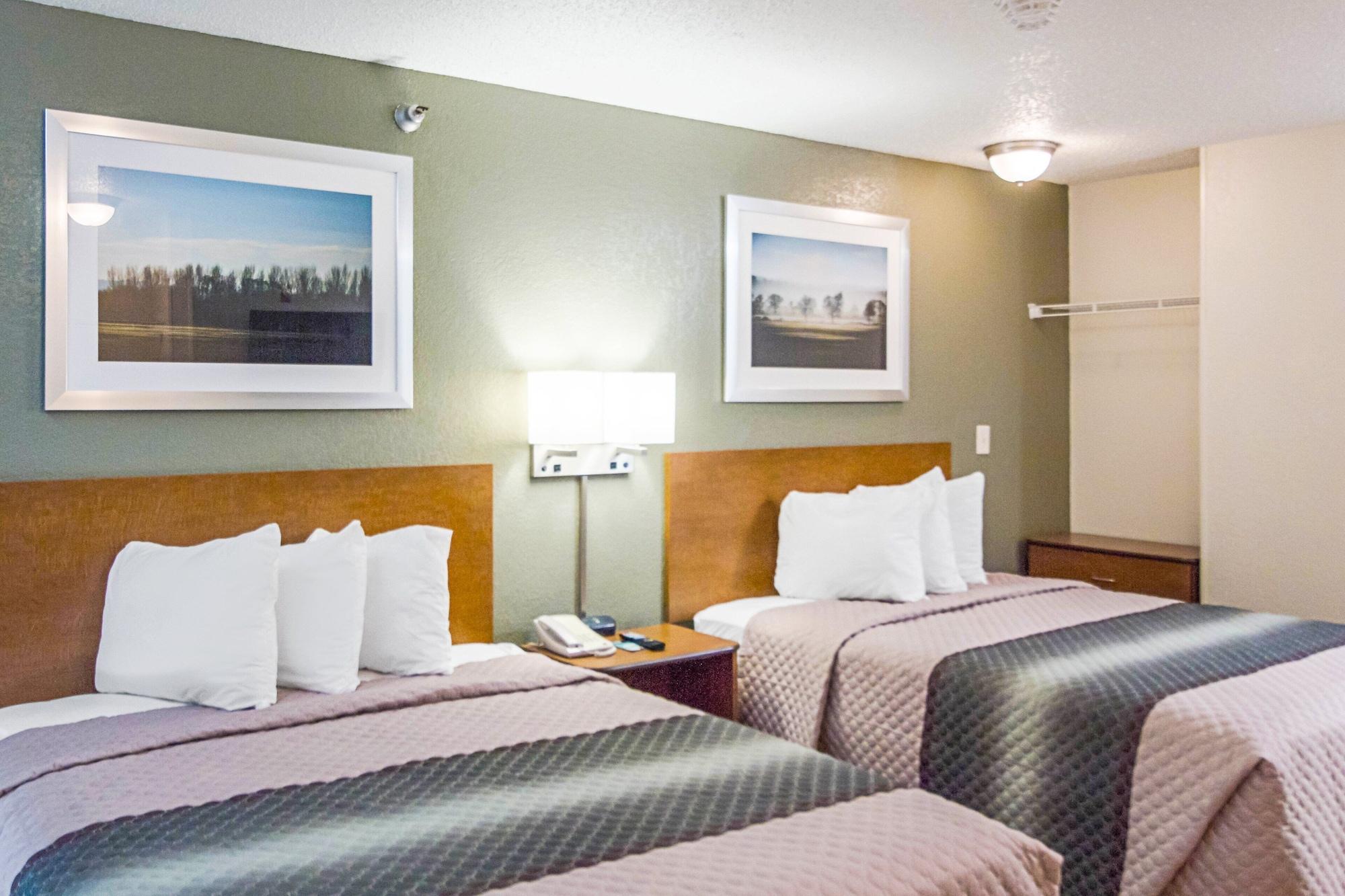 โฮมทาวน์ สตูดิโอส์ ฮุสตัน - เวสต์โอ๊กส์ Motel ฮูสตัน ภายนอก รูปภาพ